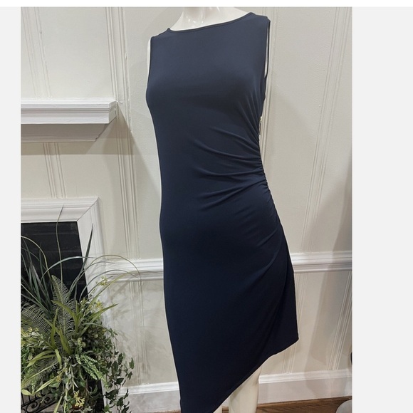 Michael Kors - Asymmetrical Size Zip Black Dress - Size 8 - Picture 2 of 5